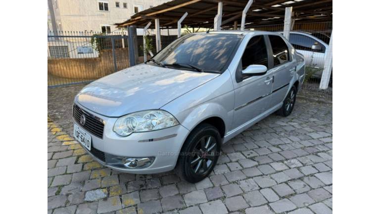 FIAT - SIENA - 2009/2010 - Prata - R$ 31.900,00