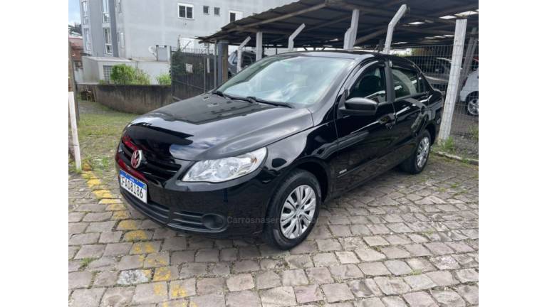 VOLKSWAGEN - VOYAGE - 2012/2013 - Preta - R$ 36.900,00
