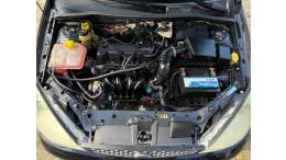 FORD - FOCUS - 2007/2008 - Preta - R$ 28.900,00