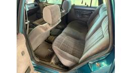 VOLKSWAGEN - SANTANA - 1996/1996 - Verde - R$ 12.900,00