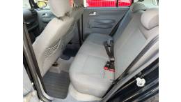 VOLKSWAGEN - FOX - 2009/2009 - Preta - R$ 28.900,00