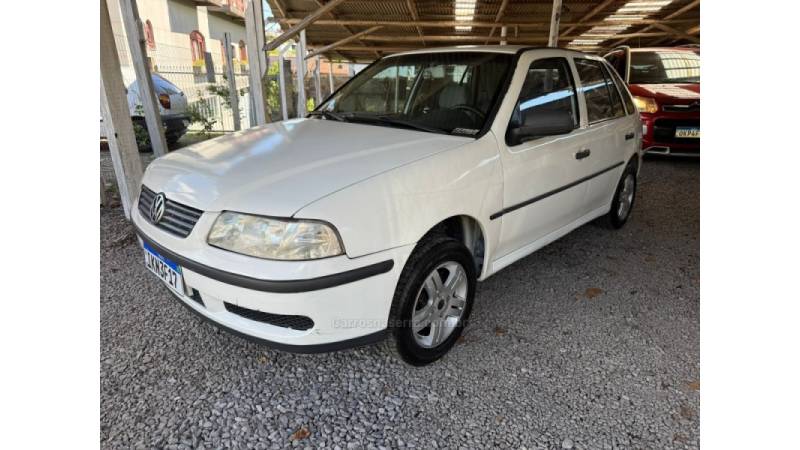 VOLKSWAGEN - GOL - 2002/2002 - Branca - R$ 16.900,00
