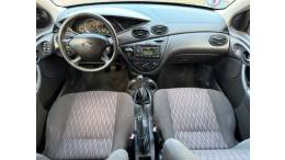FORD - FOCUS - 2005/2005 - Prata - R$ 25.900,00