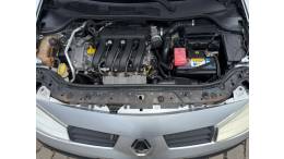 RENAULT - MÉGANE - 2007/2008 - Prata - R$ 26.900,00