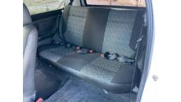 FIAT - UNO - 2011/2012 - Branca - R$ 23.900,00