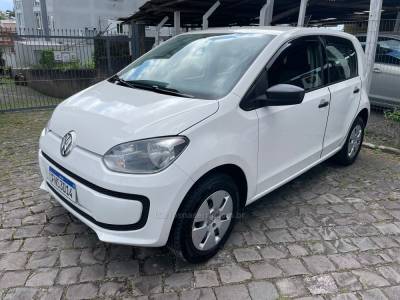 VOLKSWAGEN - UP - 2016/2017 - Branca - R$ 41.900,00