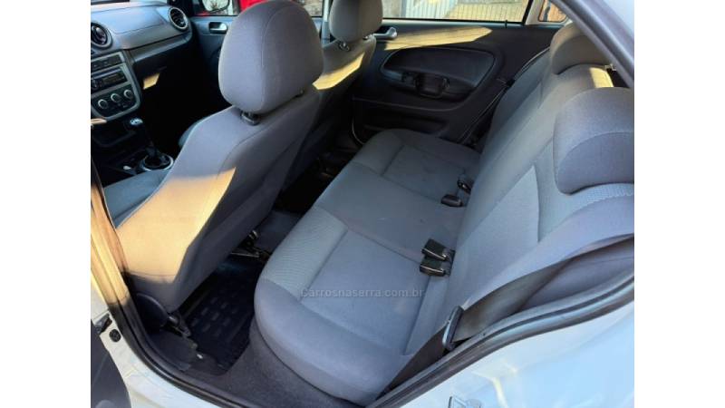 VOLKSWAGEN - GOL - 2009/2009 - Branca - R$ 28.900,00