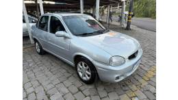CHEVROLET - CORSA - 2000/2000 - Prata - R$ 16.900,00