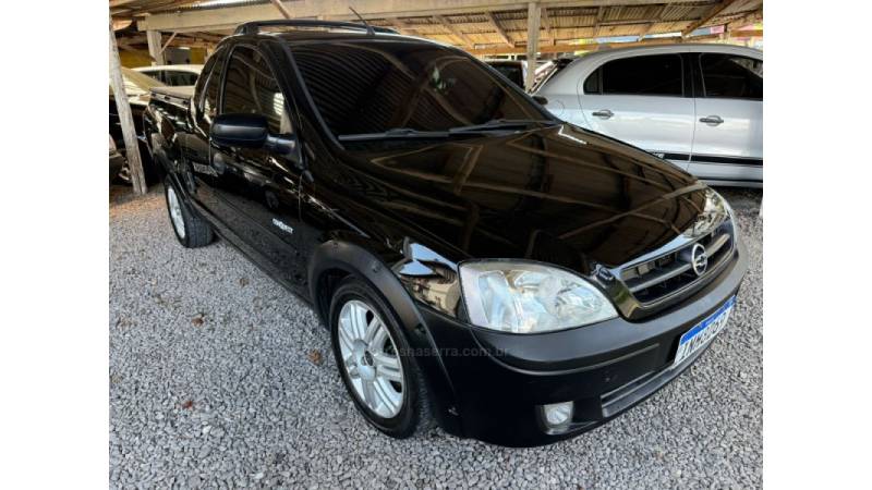 CHEVROLET - MONTANA - 2006/2007 - Preta - R$ 36.900,00
