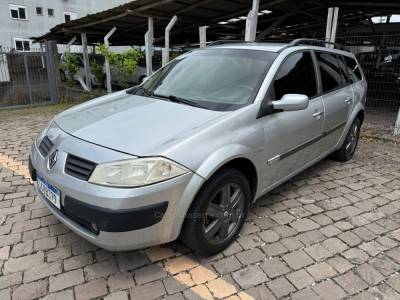 RENAULT - MÉGANE - 2007/2008 - Prata - R$ 26.900,00