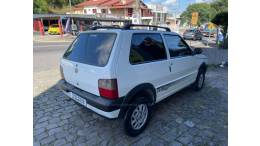 FIAT - UNO - 2011/2012 - Branca - R$ 23.900,00