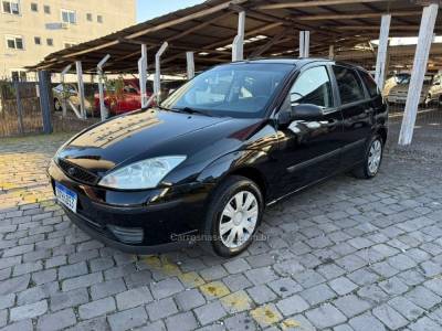 FORD - FOCUS - 2005/2005 - Preta - R$ 24.900,00
