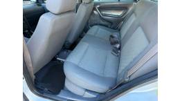 VOLKSWAGEN - GOL - 2004/2005 - Prata - R$ 25.900,00