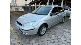 FORD - FOCUS - 2004/2004 - Prata - R$ 24.900,00