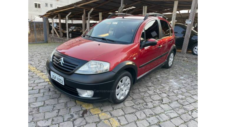 CITROËN - C3 - 2007/2008 - Vermelha - R$ 28.900,00