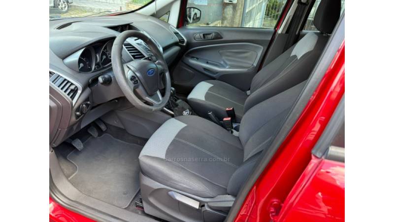 FORD - ECOSPORT - 2015/2015 - Vermelha - R$ 58.900,00
