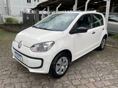VOLKSWAGEN - UP - 2016/2017 - Branca - R$ 37.900,00
